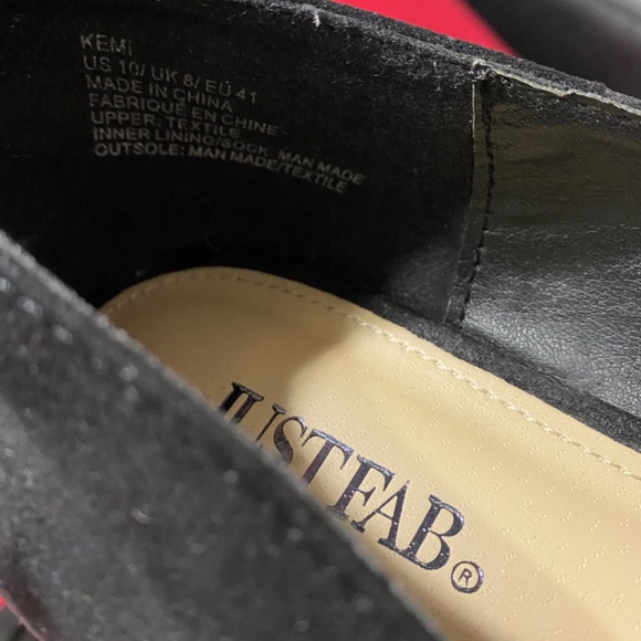 Just Fab Black Ruffle Flats - Size 10 - Picture 4 of 4